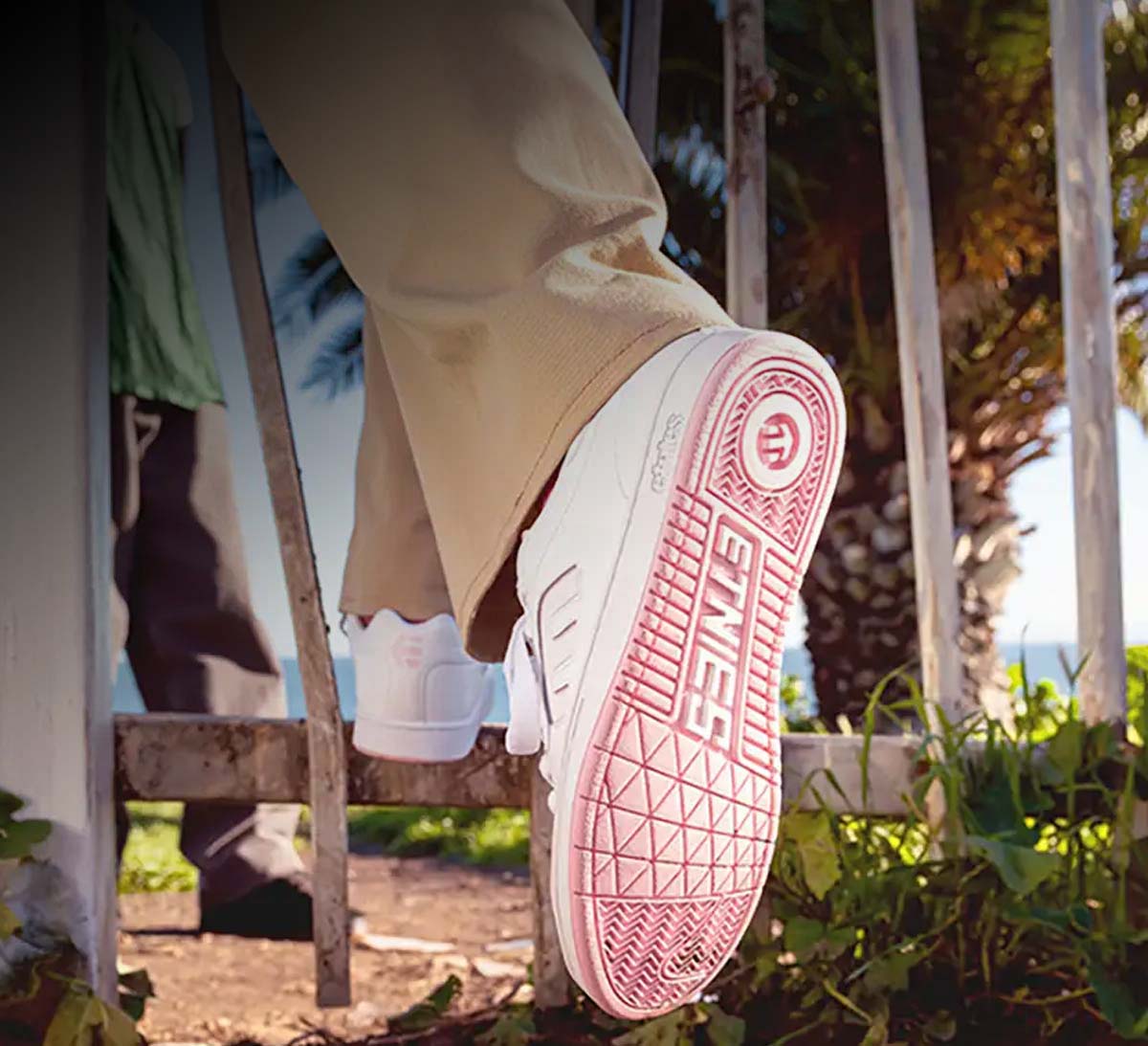 Women's Etnies skate shoes